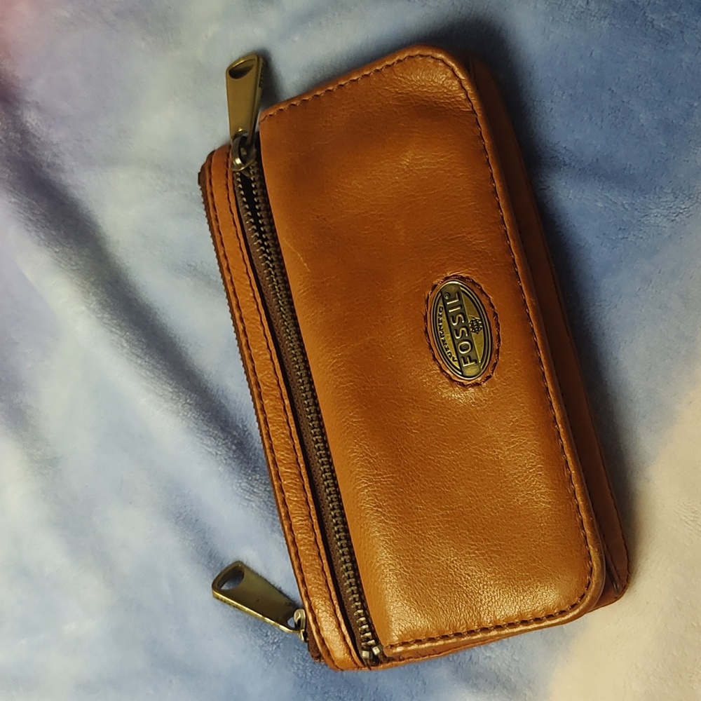 Fossil Brown/Tan Leather Flap Wallet Clutch 7"